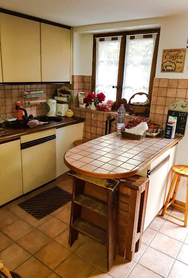 הוילה Fully, Valais Chalet Accueillant Avec Cheminee מראה חיצוני תמונה